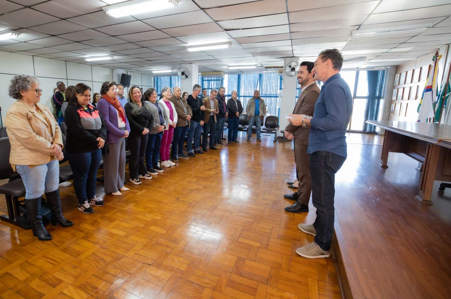 Prefeitura homenageia servidores aniversariantes de julho