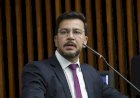 Deputado Arilson recebe dossiê com denúncias de irregularidades trabalhistas no Porto de Antonina