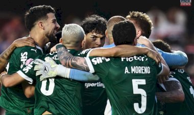 Palmeiras assume liderança do Brasileirão após vitória épica e tropeço do Flamengo