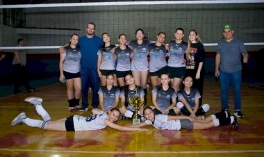 Liga da Comarca de Vôlei tem finais emocionantes entre Marilândia e Mauá