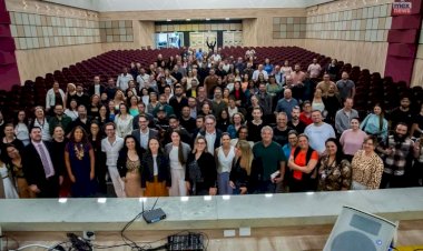 Califórnia participa de encontro cultural em Maringá e projeta crescimento no setor