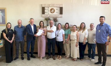 Terreno da Escola John Kennedy é oficializado em Jandaia do Sul