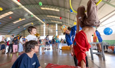 Crianças e adolescentes participam de atividades especiais pelo Dia Internacional da Biodiversidade em Foz do Iguaçu