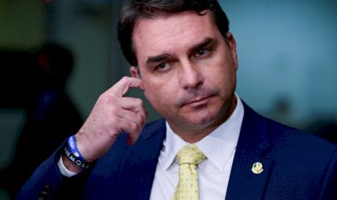 “Flávio Bolsonaro coloca soberania do Brasil em risco ao oferecer espaço aos EUA em equipe de transição”, alerta deputado Arilson