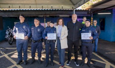 Guardas civis municipais e agentes de trânsito concluíram capacitações e receberam certificados