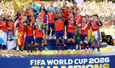 Espanha vence a Argentina na prorrogação e conquista o bicampeonato da Copa do Mundo