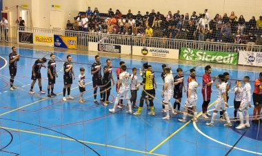 Apucarana Futsal goleia o Xavantes/Planalto na Série Prata