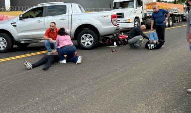 Motociclista fica ferido após bater na traseira de caminhonete em Apucarana