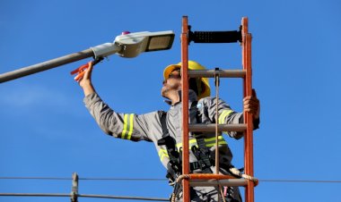 Serviços avançam e Prefeitura leva iluminação LED simultaneamente a mais três bairros de Apucarana