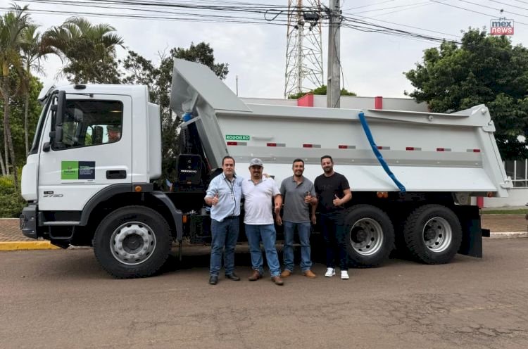 Califórnia recebe caminhão moderno para meio ambiente e agricultura