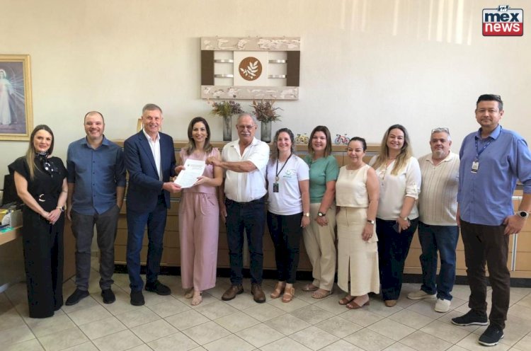 Terreno da Escola John Kennedy é oficializado em Jandaia do Sul