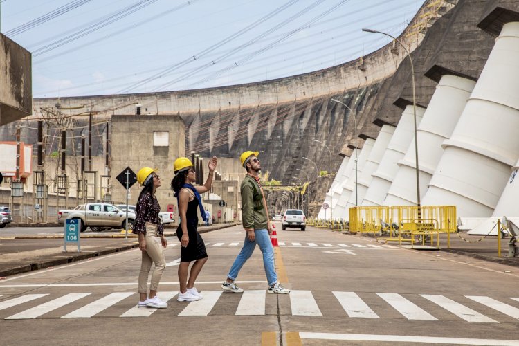 Itaipu Binacional, Itaipu Parquetec, e Embratur Lab lançam edital com até R$ 120 mil para soluções inovadoras no turismo