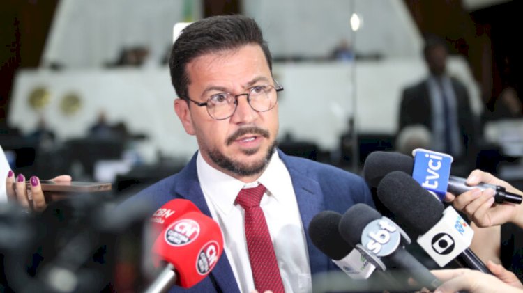 Deputado Arilson anuncia três projetos de lei para atender reivindicações da educação ignoradas pelo Governo Ratinho Jr.