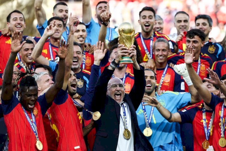 Espanha vence a Argentina na prorrogação e conquista o bicampeonato da Copa do Mundo