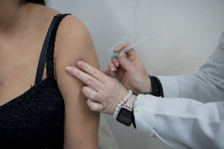 Apucarana chama pais e responsáveis para atualizar vacinação de crianças e adolescentes