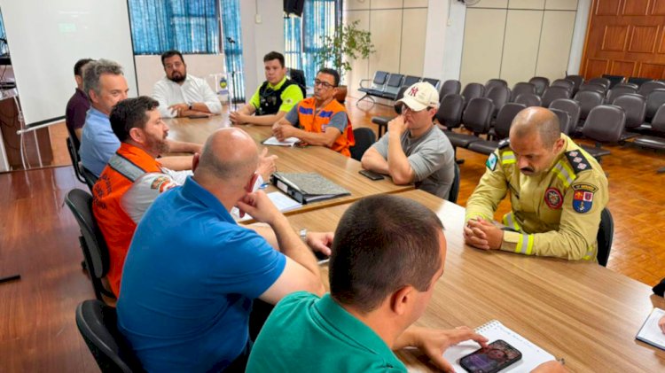 Defesa Civil de Apucarana reúne secretarias e órgãos estratégicos para alinhar protocolo de resposta a desastres naturais