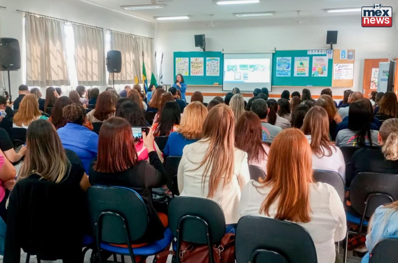 Califórnia brilha em seminário regional de educação com projeto inovador